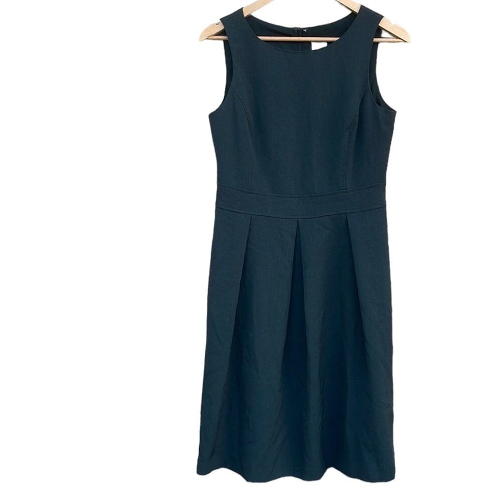 Anne Klein dark green sleeveless pleated dress size 8 (32)